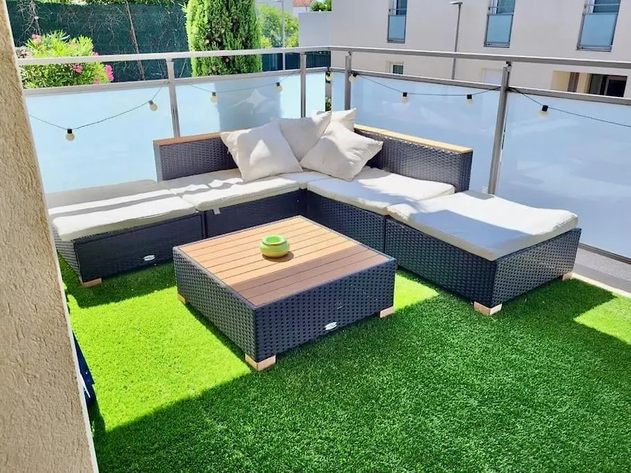 Superbe Appartement Au Calme La Garde  Γαλλία