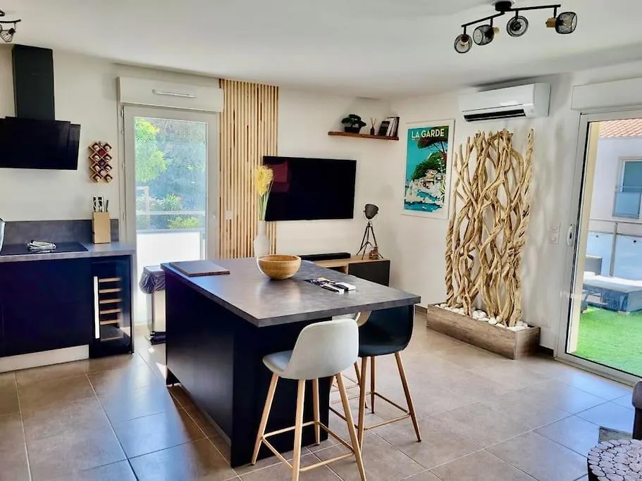 Superbe Appartement Au Calme La Garde  Apartment La Garde (Var)